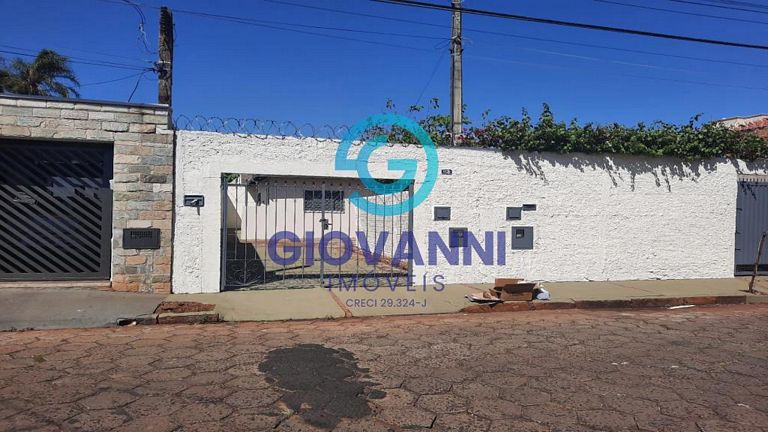 CASA RESIDENCIAL - CARMO - ARARAQUARA
