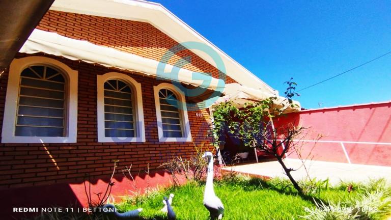 CASA RESIDENCIAL - Jardim Mangiacapra- jardim Martines - Araraquara