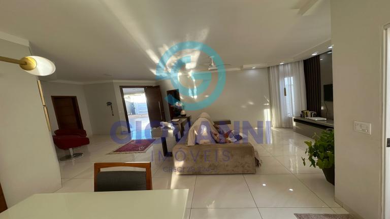 CASA RESIDENCIAL - Cidade Jardim - Araraquara