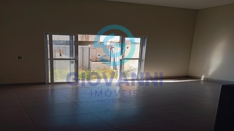 CASA RESIDENCIAL - Jardim Dumont - Araraquara