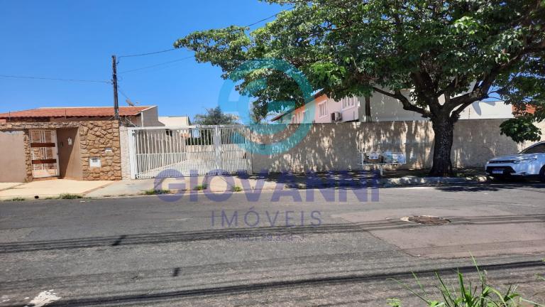 CASA RESIDENCIAL - Jardim Tinen - Araraquara