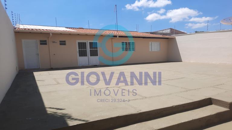 CASA RESIDENCIAL - JD. CARMO - Araraquara