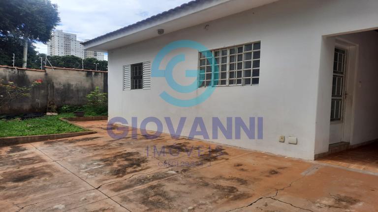 CASA RESIDENCIAL - Jardim Morumbi - Araraquara