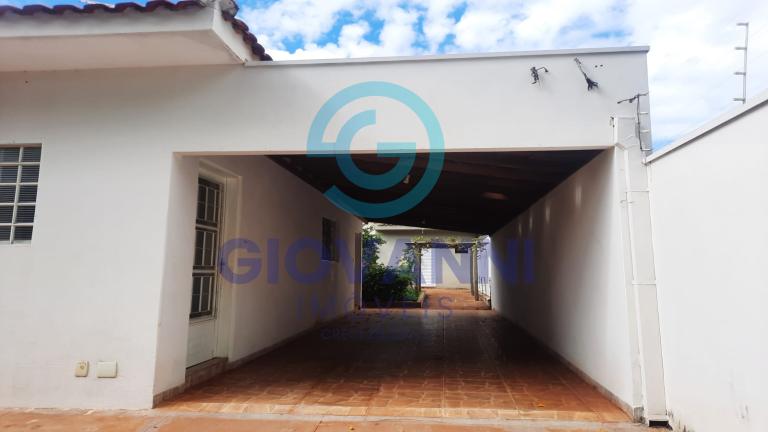 CASA RESIDENCIAL - Jardim Morumbi - Araraquara