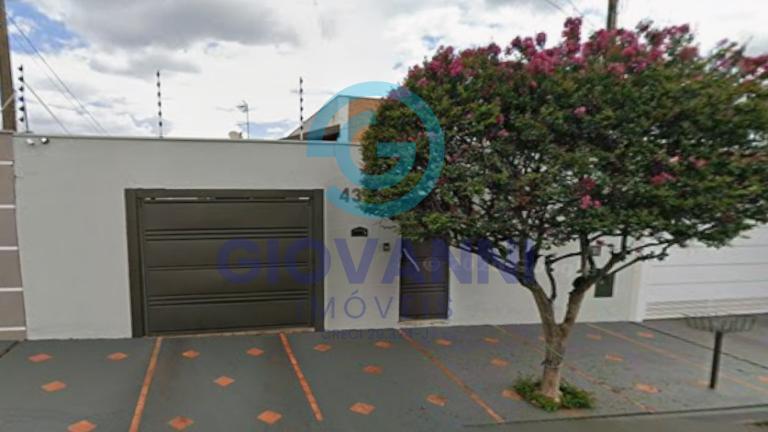 CASA RESIDENCIAL - Jardim Botânico/Cambui - Araraquara