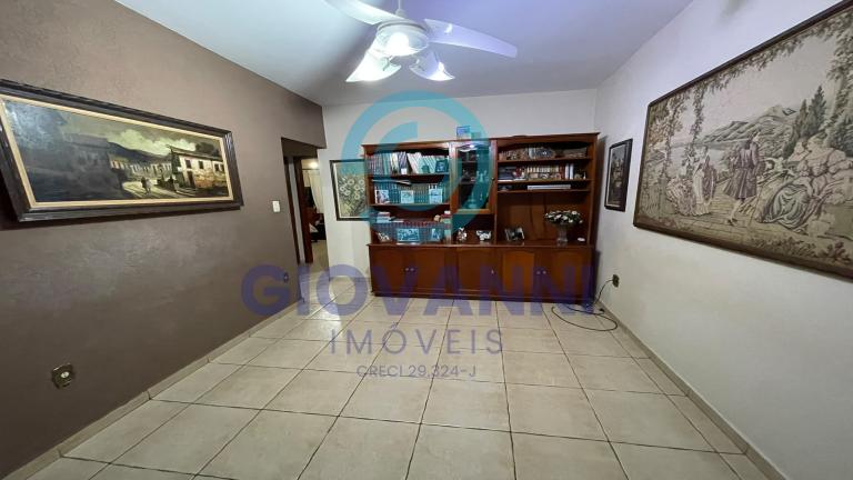 CASA RESIDENCIAL - Jardim Martinez - Araraquara